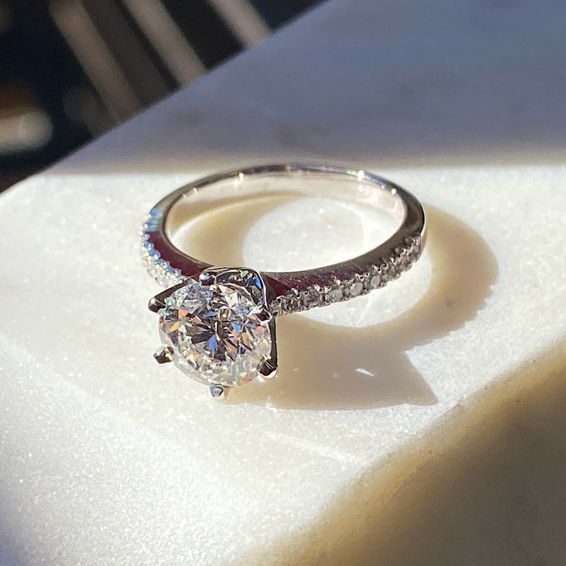 Round Cut Diamond Ring 1.50ct E/VVS1 GIA