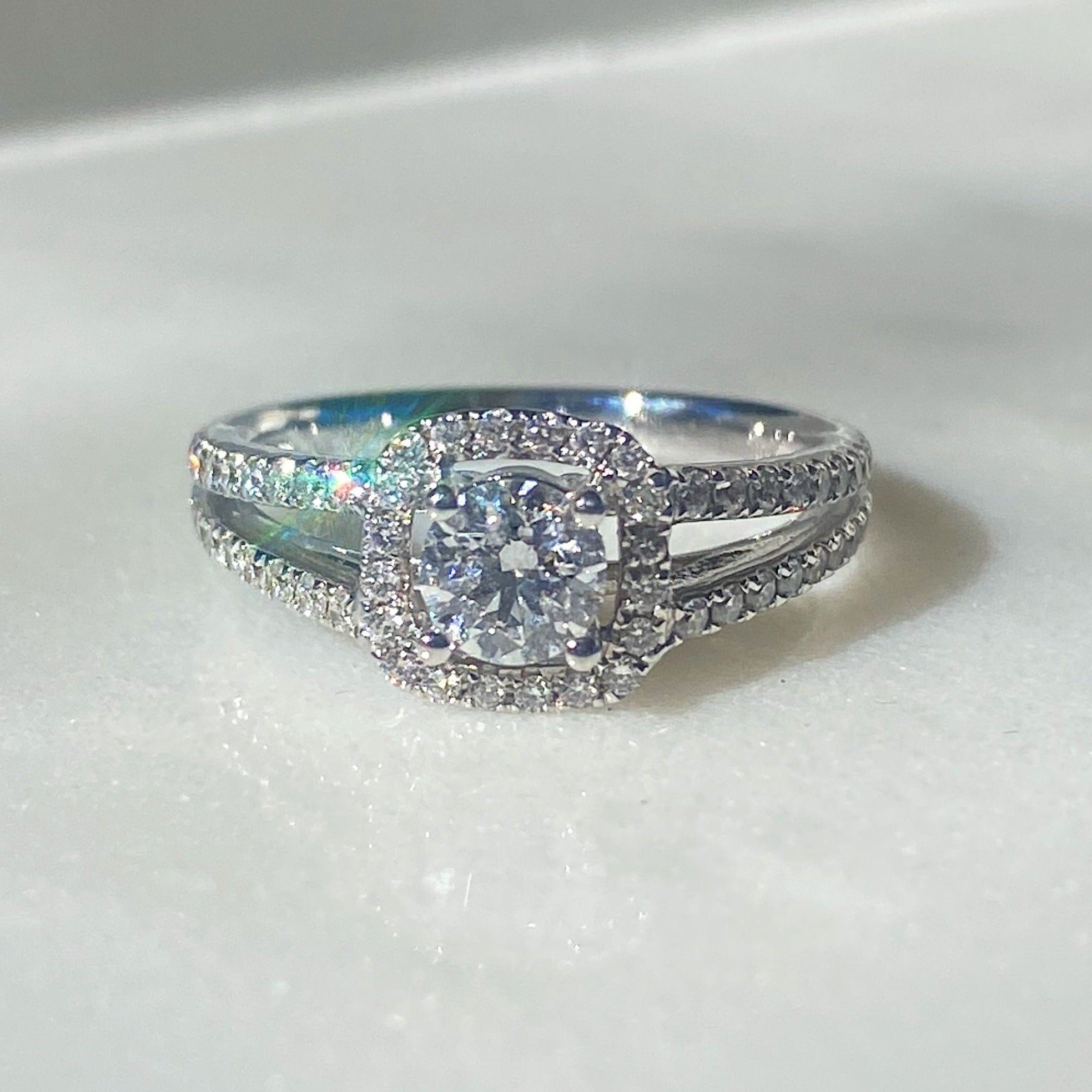 Fionn Diamond Ring