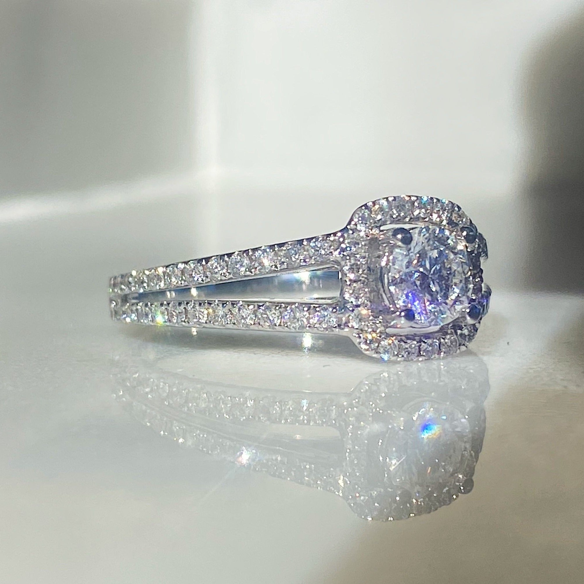 Fionn Diamond Ring