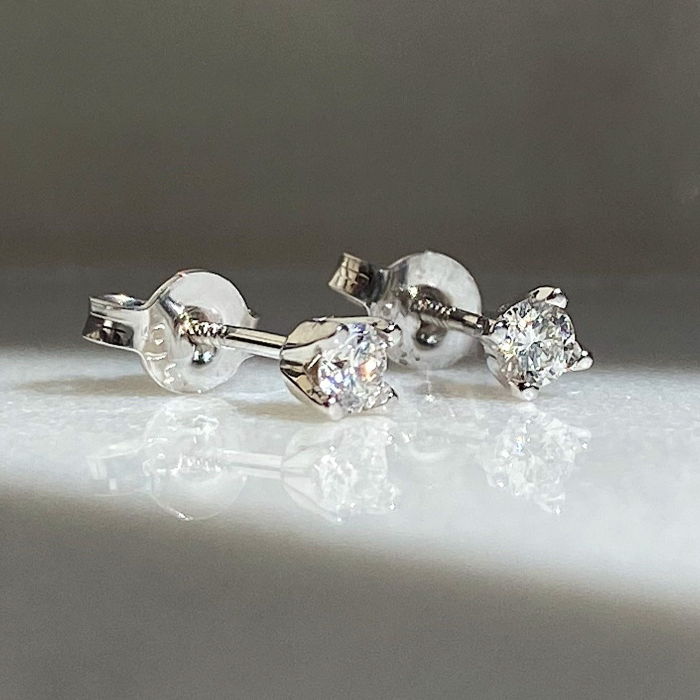 Round Cut Diamond Stud Earrings 0.25ct G/SI