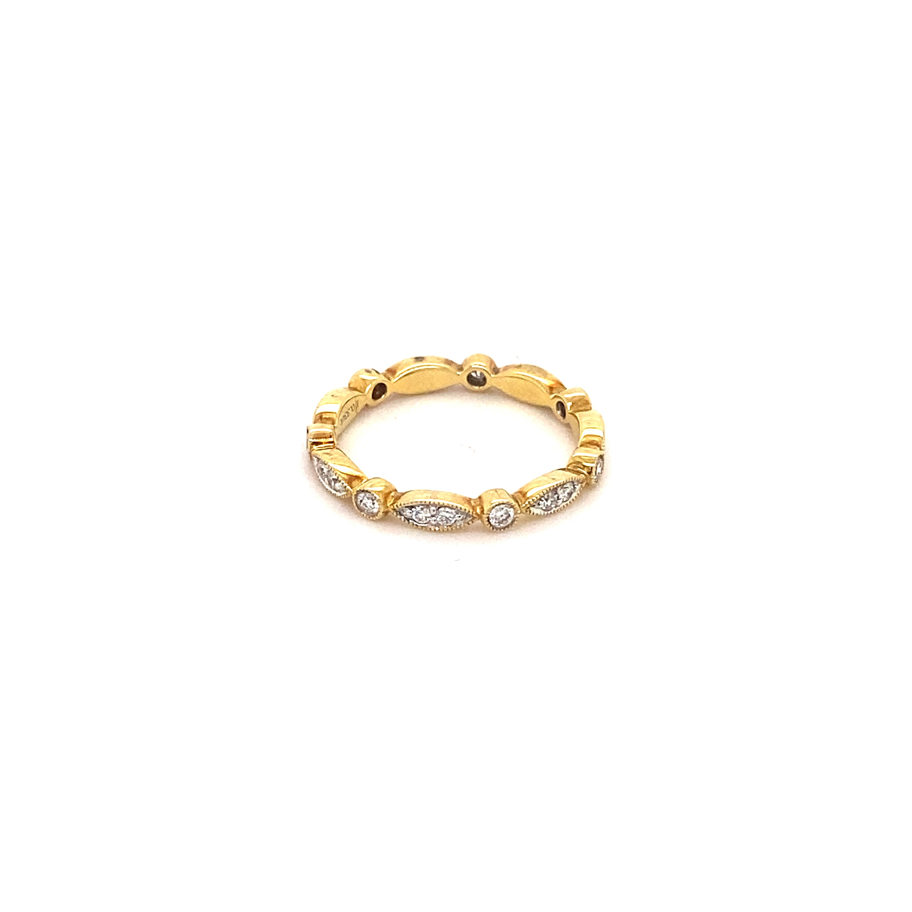 Evelyn Band Ring