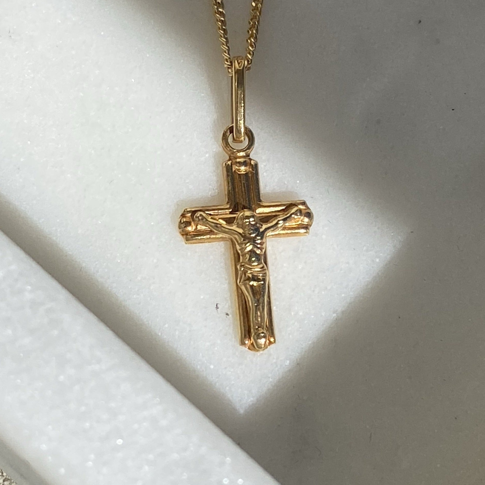 Luca Cross