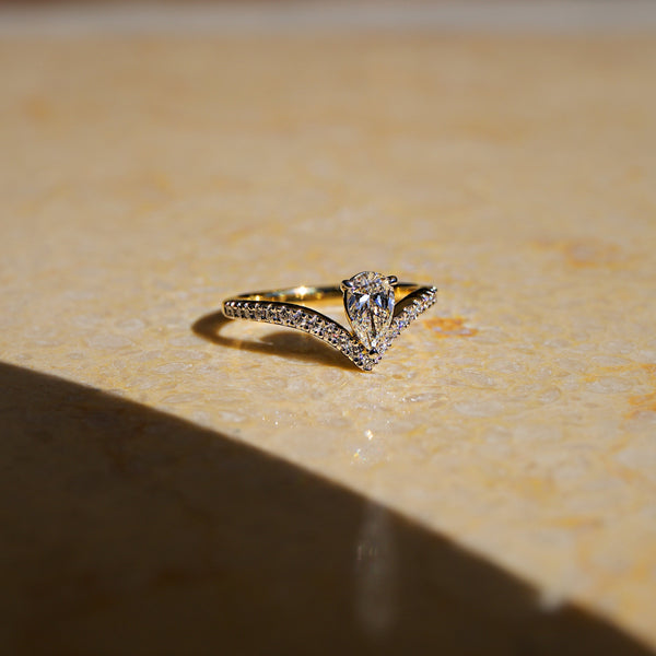 Astrid Diamond Ring