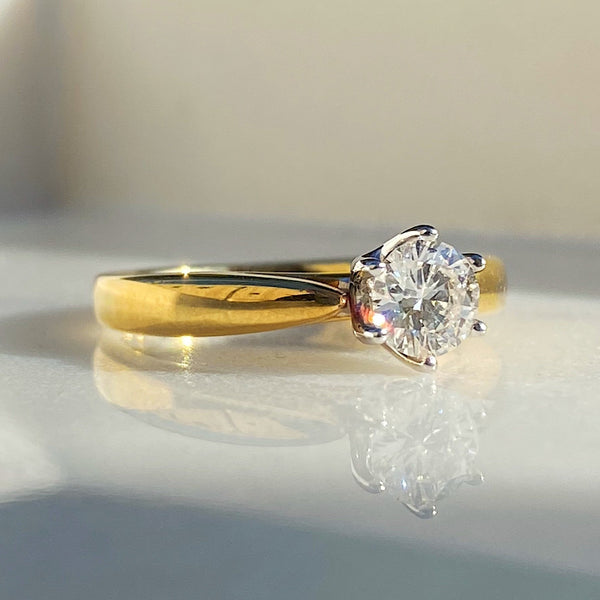 Aria Diamond Yellowgold Ring