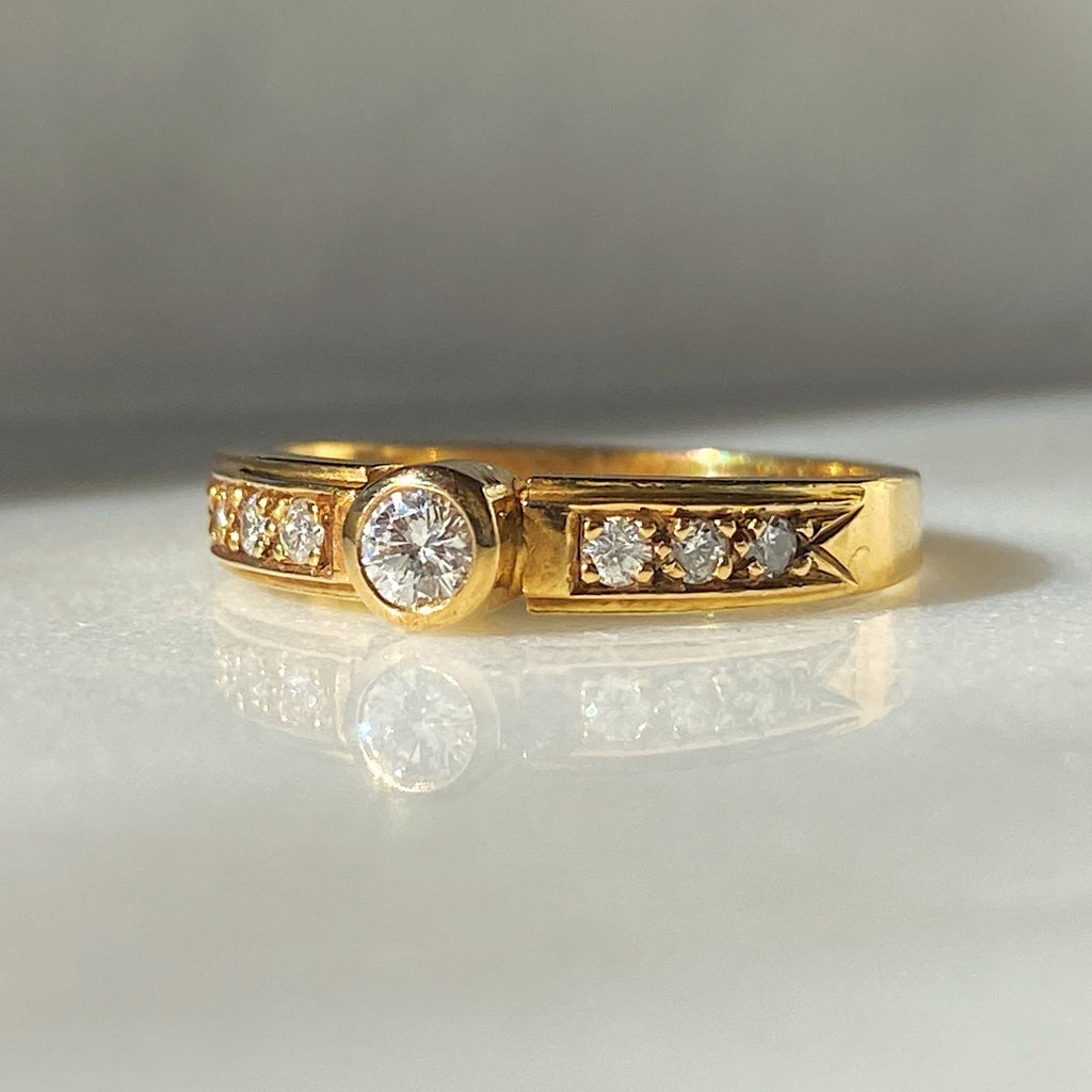 Mona Diamond Ring