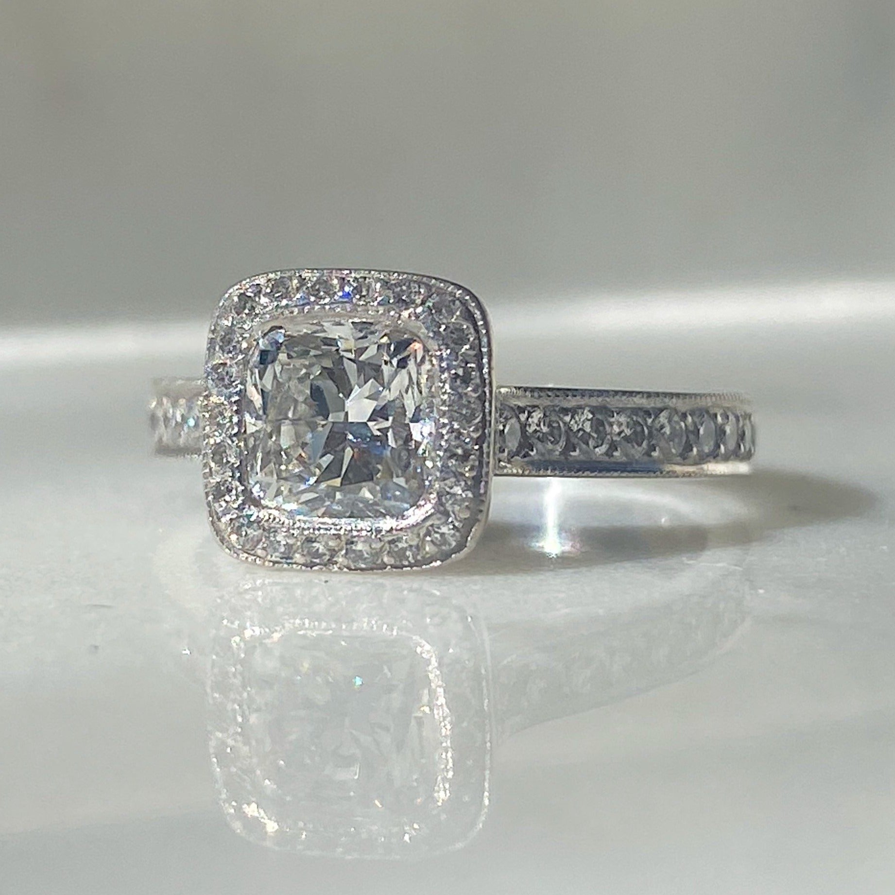 Antonia Diamond Ring