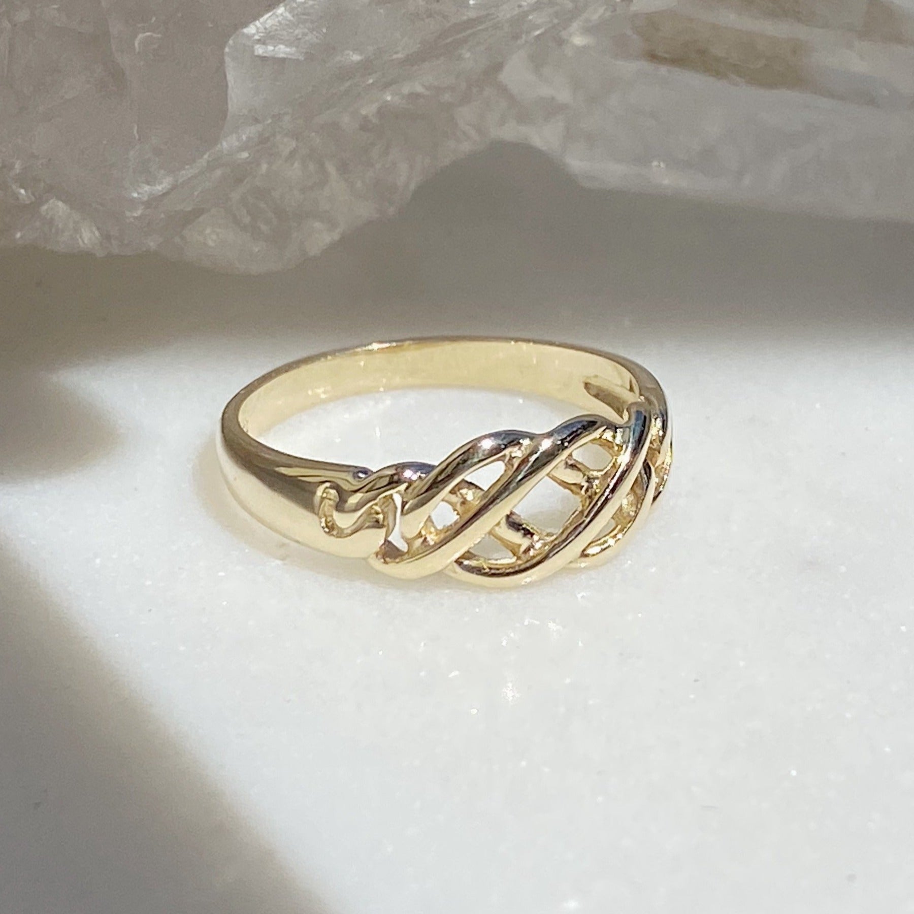 Anne Celtic Ring