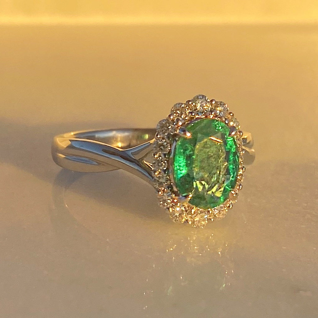 Emerald Amelia Ring